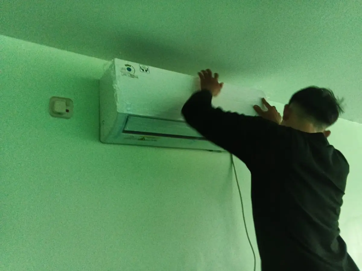 Pengadaan dan Installasi 5 Unit AC Split Wall Brand LG